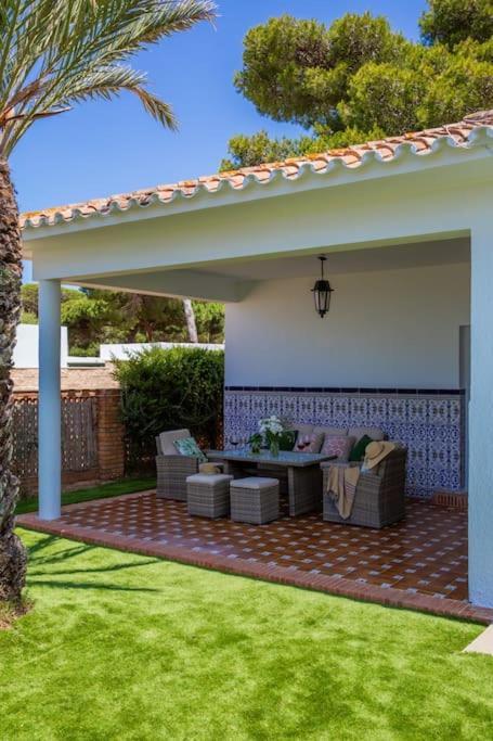 Casa De Meca, A 100M De La Playa Villa ลอสกาญอสเดเมกา ภายนอก รูปภาพ
